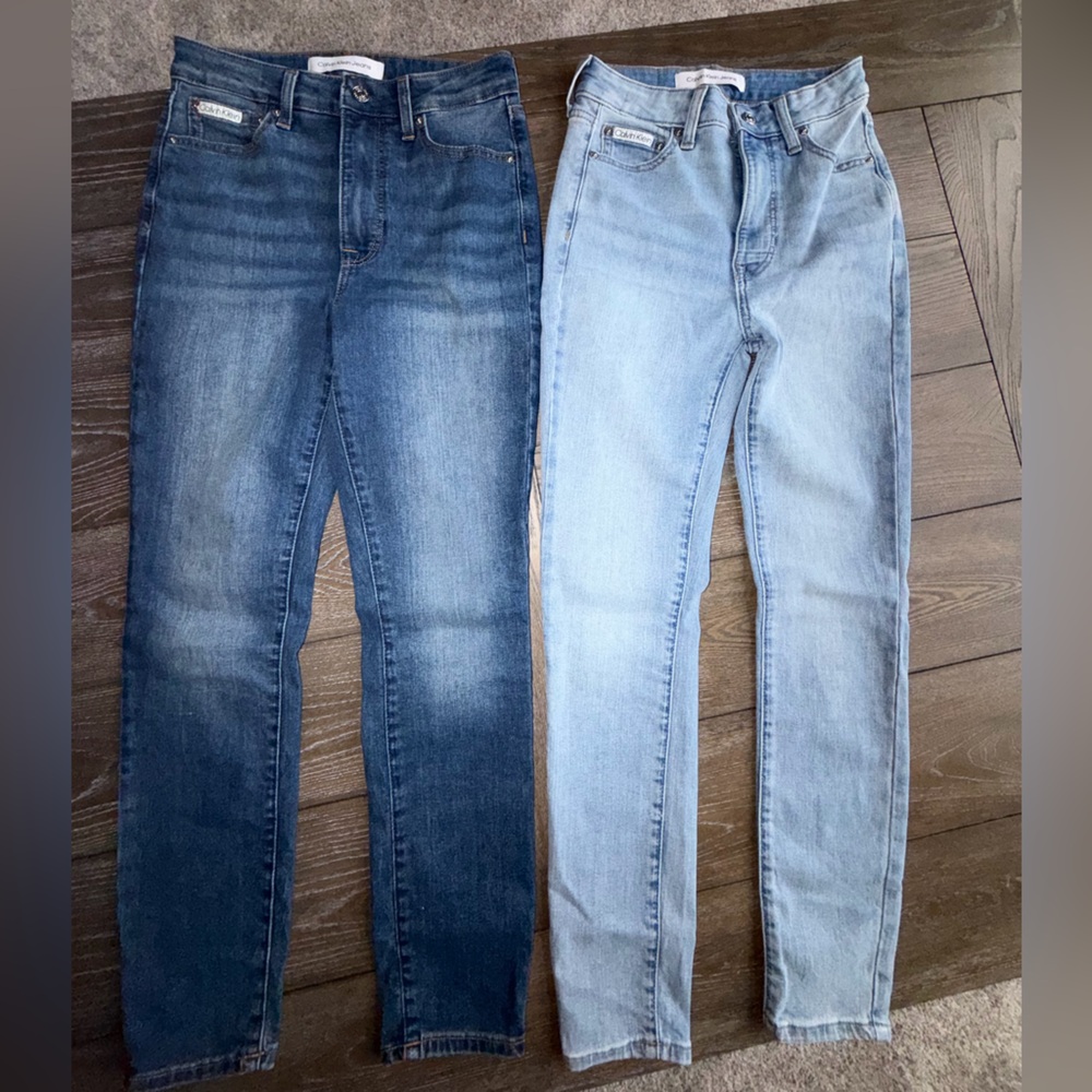 Calvin Klein Women’s High Rise Skinny Ankie Jeans Set of 2 ( Size 2/26 ) - Picture 9 of 11
